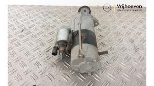 Używane Rozrusznik Opel Astra K 1.4 Turbo 16V Cena € 75,00 Procedura marży oferowane przez Autodemontage Vrijhoeven B.V.