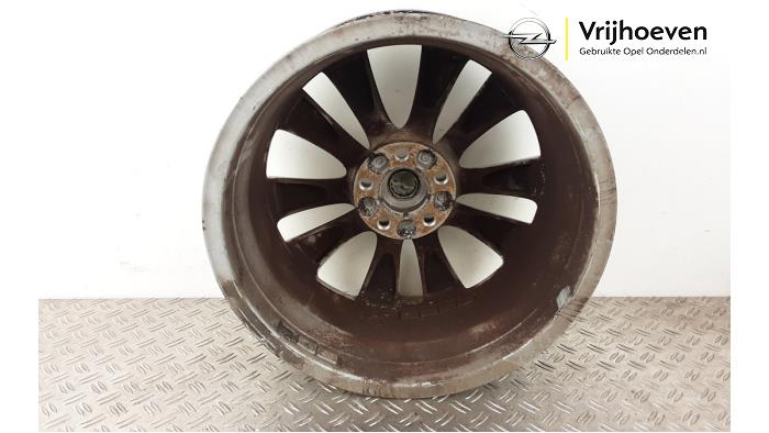 Velg van een Opel Astra J GTC (PD2/PF2) 1.4 Turbo 16V ecoFLEX 140 2014