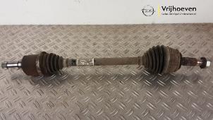 Gebruikte Aandrijfas links-voor Opel Grandland (X) 1.6 CDTi 120 Prijs € 150,00 Margeregeling aangeboden door Autodemontage Vrijhoeven B.V.