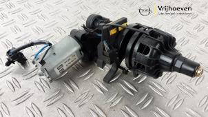 Gebruikte Cabriodak Motor Opel Tigra Twin Top 1.4 16V Prijs € 80,00 Margeregeling aangeboden door Autodemontage Vrijhoeven B.V.