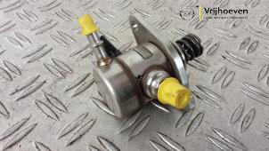 Gebruikte Brandstofpomp Mechanisch Opel Crossland (X) 1.2 Turbo 12V Prijs € 90,00 Margeregeling aangeboden door Autodemontage Vrijhoeven B.V.