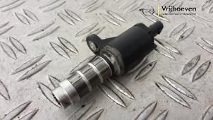 Gebruikte Nokkenas Verstelling Opel Crossland (X) 1.2 Turbo 12V Prijs € 20,00 Margeregeling aangeboden door Autodemontage Vrijhoeven B.V.