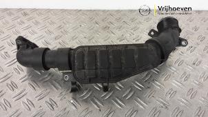 Gebruikte Intercooler Buis Opel Grandland (X) 1.2 Turbo 12V Prijs € 25,00 Margeregeling aangeboden door Autodemontage Vrijhoeven B.V.