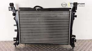 Begagnade Kylarsats Opel Corsa D 1.2 16V Pris € 75,00 Marginaltabell erbjuds av Autodemontage Vrijhoeven B.V.