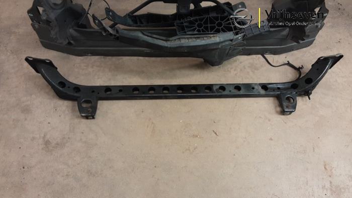 Front från en Opel Insignia Sports Tourer 1.6 CDTI 16V 136 2018