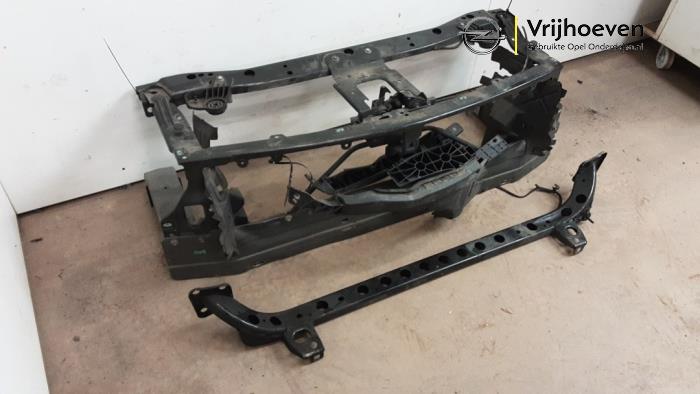 Front från en Opel Insignia Sports Tourer 1.6 CDTI 16V 136 2018