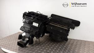 Gebruikte Kachelhuis Opel Insignia Sports Tourer 1.6 CDTI 16V 136 Prijs € 550,00 Margeregeling aangeboden door Autodemontage Vrijhoeven B.V.