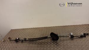 Gebruikte Schakelkabel Versnellingsbak Opel Astra K Sports Tourer 1.4 Turbo 16V Prijs € 75,00 Margeregeling aangeboden door Autodemontage Vrijhoeven B.V.