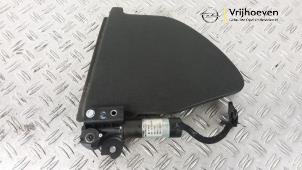 Gebruikte Cabriodak Motor Opel Astra H Twin Top (L67) 1.6 16V Prijs € 350,00 Margeregeling aangeboden door Autodemontage Vrijhoeven B.V.