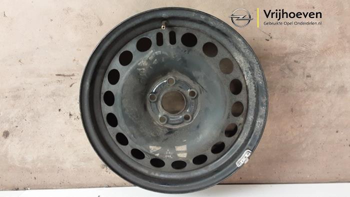 Jante d'un Opel Astra J (PC6/PD6/PE6/PF6) 1.3 CDTI 16V EcoFlex 2013