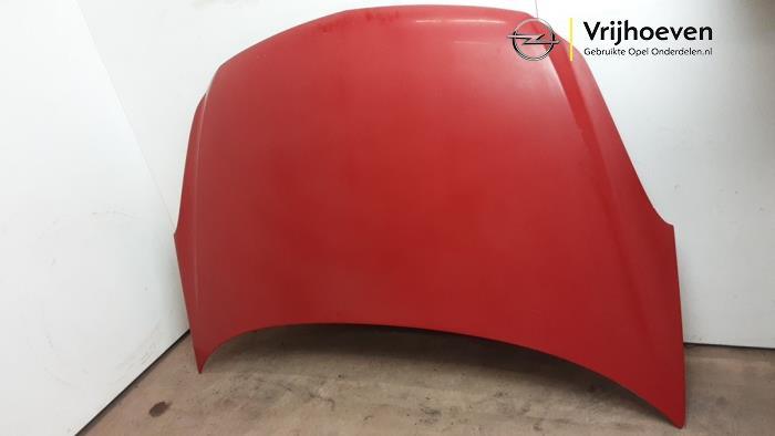 Motorhuv från en Opel Corsa D 1.4 16V Twinport 2007