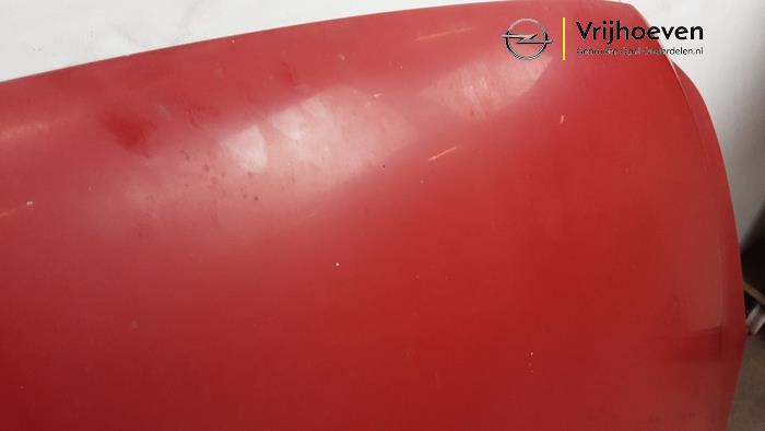 Motorhuv från en Opel Corsa D 1.4 16V Twinport 2007