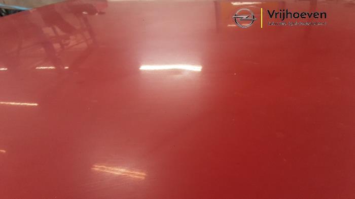 Motorhuv från en Opel Corsa D 1.4 16V Twinport 2007