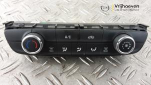 Gebruikte Kachel Bedieningspaneel Opel Crossland (X) 1.2 Turbo 12V Prijs € 50,00 Margeregeling aangeboden door Autodemontage Vrijhoeven B.V.