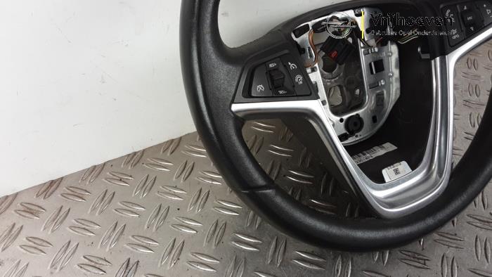 Ratt från en Opel Astra J Sports Tourer (PD8/PE8/PF8) 2.0 CDTI 16V 165 2015