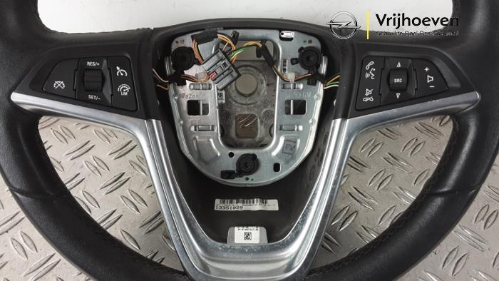 Ratt från en Opel Astra J Sports Tourer (PD8/PE8/PF8) 2.0 CDTI 16V 165 2015