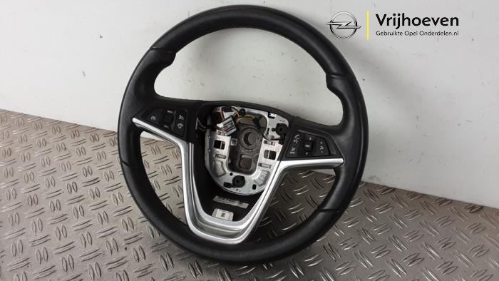 Ratt från en Opel Astra J Sports Tourer (PD8/PE8/PF8) 2.0 CDTI 16V 165 2015