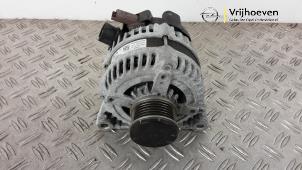 Gebruikte Dynamo Opel Corsa F (UB/UH/UP) 1.2 Turbo 12V 100 Prijs € 75,00 Margeregeling aangeboden door Autodemontage Vrijhoeven B.V.