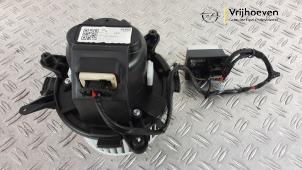 Gebruikte Kachel Ventilatiemotor Opel Vivaro 2.0 CDTI 122 Prijs € 100,00 Margeregeling aangeboden door Autodemontage Vrijhoeven B.V.