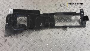 Gebruikte Steun (diversen) Opel Vivaro 2.0 CDTI 122 Prijs € 25,00 Margeregeling aangeboden door Autodemontage Vrijhoeven B.V.