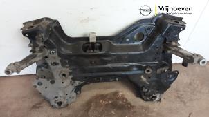 Gebruikte Subframe Opel Combo Cargo 1.6 CDTI 100 Prijs € 300,00 Margeregeling aangeboden door Autodemontage Vrijhoeven B.V.