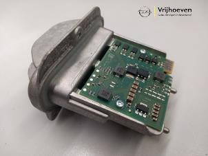 Begagnade LED-lampa Opel Astra K 1.5 CDTi 122 12V Pris € 90,00 Marginaltabell erbjuds av Autodemontage Vrijhoeven B.V.