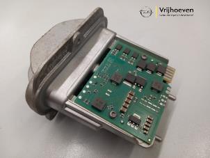 Begagnade LED-lampa Opel Astra K 1.5 CDTi 122 12V Pris € 90,00 Marginaltabell erbjuds av Autodemontage Vrijhoeven B.V.