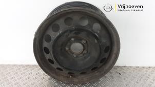 Usagé Jante Opel Combo Cargo 1.5 CDTI 100 Prix € 50,00 Règlement à la marge proposé par Autodemontage Vrijhoeven B.V.