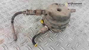 Begagnade Bränslefilterhus Opel Combo Cargo 1.5 CDTI 100 Pris € 40,00 Marginaltabell erbjuds av Autodemontage Vrijhoeven B.V.