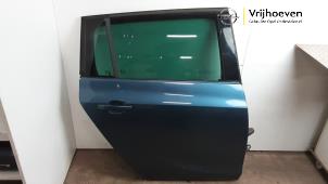 Begagnade Bakdörr, 4-dörrars, höger Opel Zafira Tourer (P12) 2.0 CDTI 16V 130 Ecotec Pris € 500,00 Marginaltabell erbjuds av Autodemontage Vrijhoeven B.V.