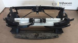 Begagnade Front Opel Insignia Sports Tourer 2.0 GSi Turbo 16V 4x4 Pris € 375,00 Marginaltabell erbjuds av Autodemontage Vrijhoeven B.V.