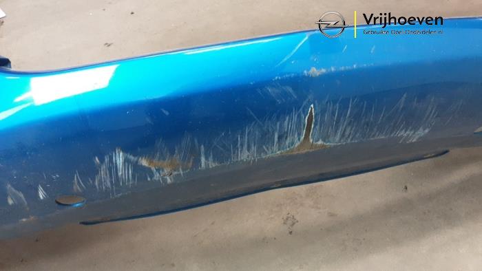 Voorbumper van een Opel Corsa D 1.6i OPC 16V Turbo 2008