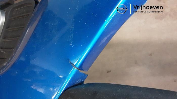 Voorbumper van een Opel Corsa D 1.6i OPC 16V Turbo 2008