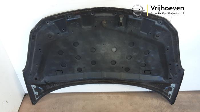 Motorhuv från en Opel Corsa D 1.4 16V Twinport 2008