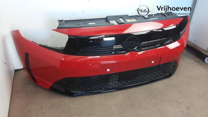 Voorbumper van een Opel Corsa F (UB/UH/UP) Electric, Corsa-e 50kWh 2024