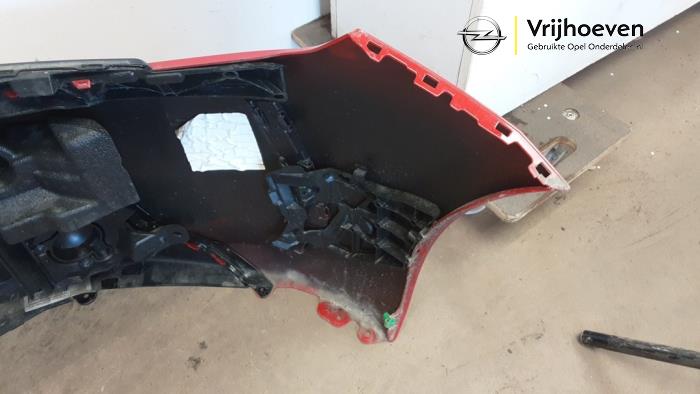 Voorbumper van een Opel Corsa F (UB/UH/UP) Electric, Corsa-e 50kWh 2024