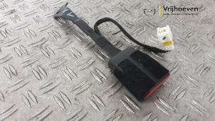 Używane Wtyk pasa bezpieczenstwa lewy przód Opel Astra L Sports Tourer (F4/FC/FN/FR) 1.2 Turbo 130 12V Cena € 50,00 Z VAT oferowane przez Autodemontage Vrijhoeven B.V.