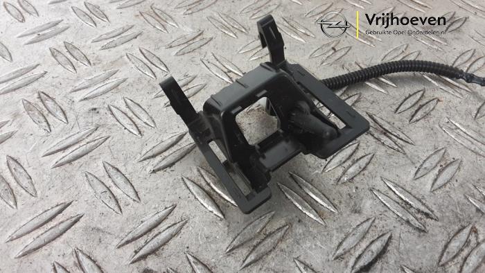 Backkamera från en Opel Astra L Sports Tourer (F4/FC/FN/FR) 1.2 Turbo 130 12V 2023