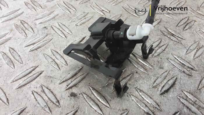 Backkamera från en Opel Astra L Sports Tourer (F4/FC/FN/FR) 1.2 Turbo 130 12V 2023