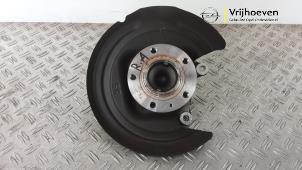 Używane Tylna piasta kola Opel Astra L Sports Tourer (F4/FC/FN/FR) 1.2 Turbo 130 12V Cena € 50,00 Z VAT oferowane przez Autodemontage Vrijhoeven B.V.