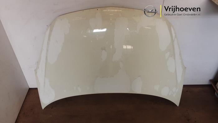 Motorhuv från en Opel Corsa D 1.4 16V Twinport 2011