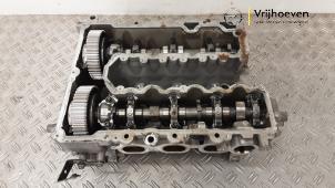 Gebruikte Cilinderkop Opel Astra K Sports Tourer 1.2 Turbo 12V Prijs € 350,00 Margeregeling aangeboden door Autodemontage Vrijhoeven B.V.