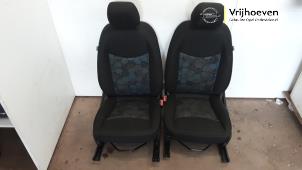 Gebruikte Bekleding Set (compleet) Opel Karl 1.0 12V Prijs € 200,00 Margeregeling aangeboden door Autodemontage Vrijhoeven B.V.