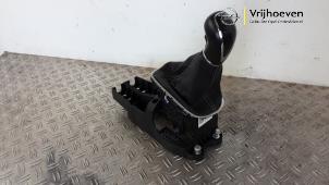 Gebruikte Versnellingspook Opel Astra K Sports Tourer 1.0 Turbo 12V Prijs € 50,00 Margeregeling aangeboden door Autodemontage Vrijhoeven B.V.