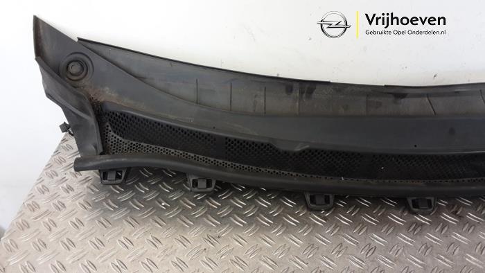 Paravan van een Opel Astra K Sports Tourer 1.0 Turbo 12V 2019