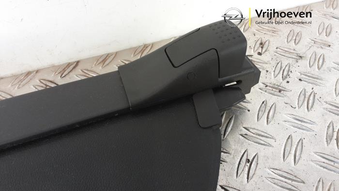 Dekzeil Bagageruimte van een Opel Astra K Sports Tourer 1.2 Turbo 12V 2022