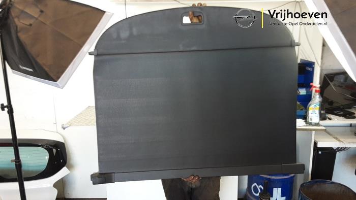 Dekzeil Bagageruimte van een Opel Astra K Sports Tourer 1.2 Turbo 12V 2022