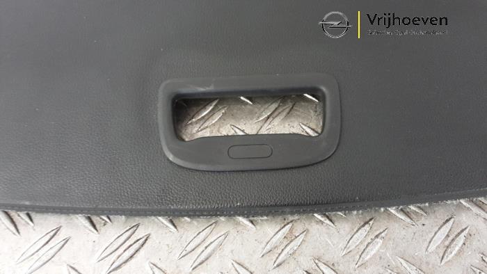 Dekzeil Bagageruimte van een Opel Astra K Sports Tourer 1.2 Turbo 12V 2022