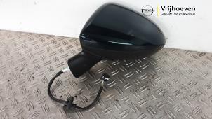 Używane Lusterko zewnetrzne lewe Opel Astra K Sports Tourer 1.6 CDTI 110 16V Cena € 225,00 Procedura marży oferowane przez Autodemontage Vrijhoeven B.V.