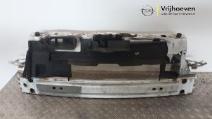 Używane Panel przedni Opel Karl 1.0 12V Cena € 200,00 Procedura marży oferowane przez Autodemontage Vrijhoeven B.V.